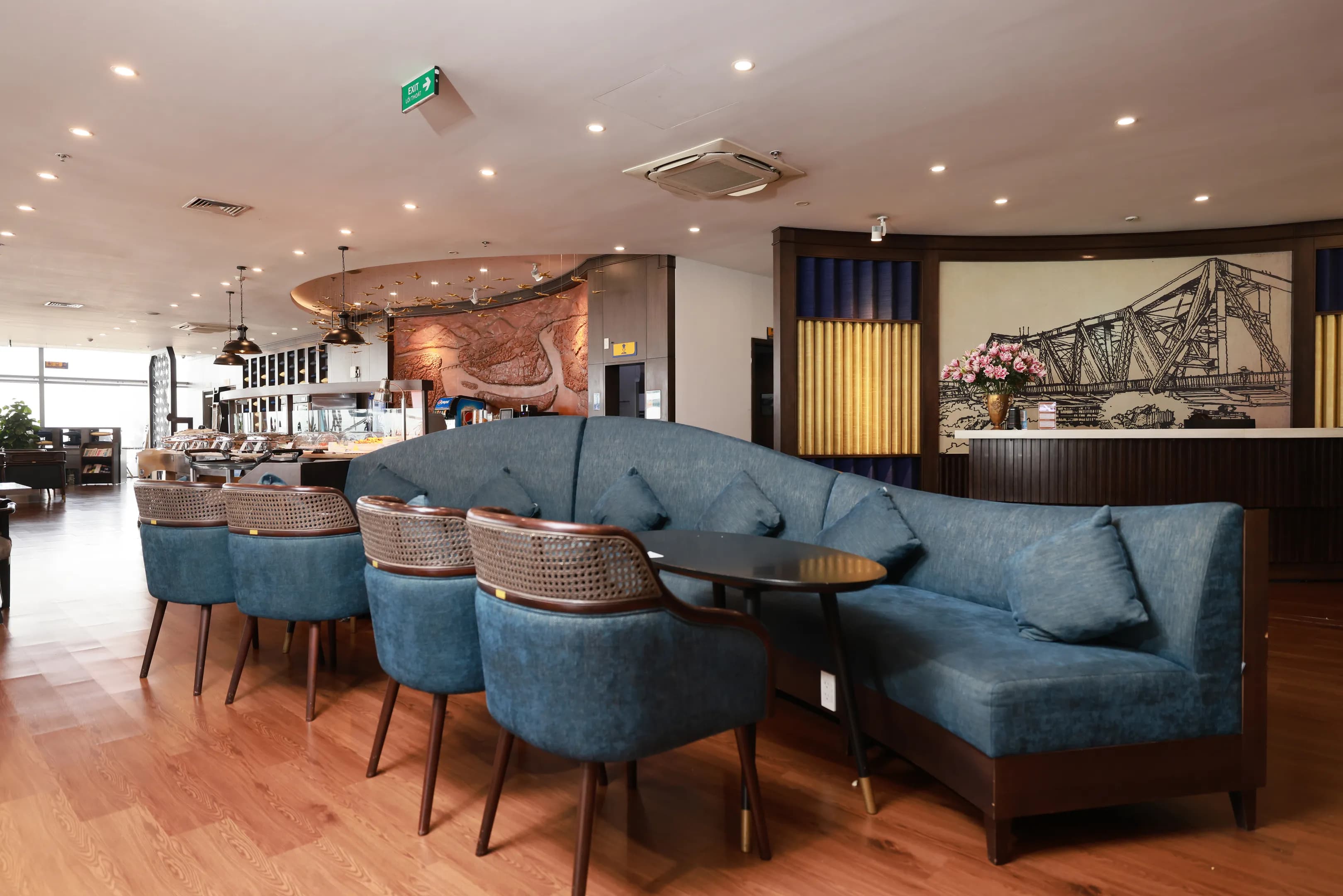 SH Premium Lounge Hanoi T1